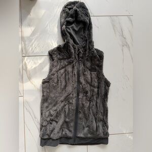 NORTH FACE Furlander Hooded Fleece Vest Faux Fur Size Small